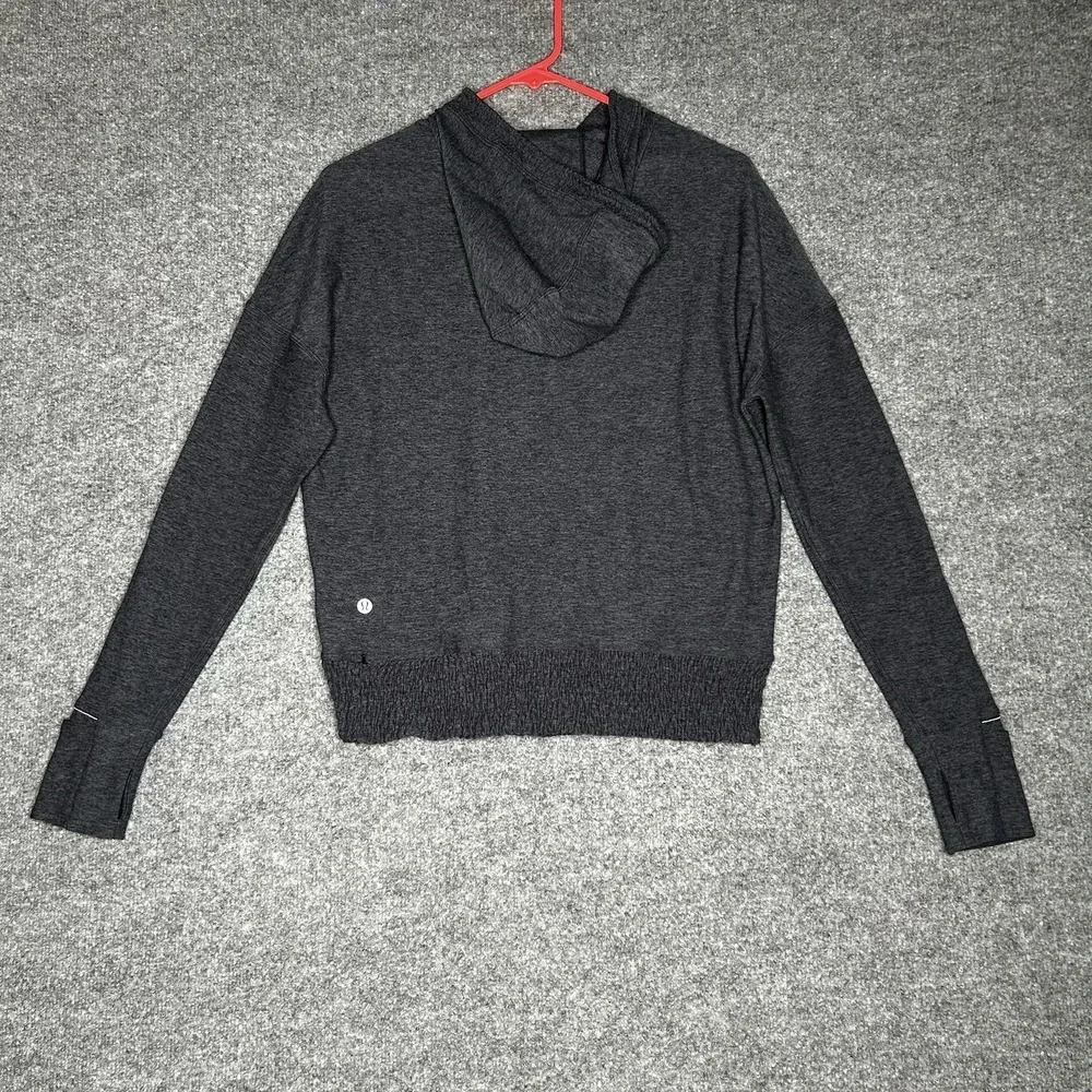 Lululemon Lead The‎ Pack Hoodie Womens Size 4 Gray Athletic Outerwear